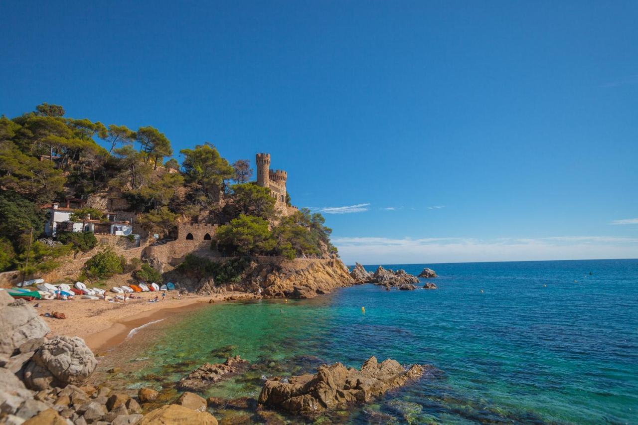 Apartments Sant Lluis Center, 2 Min Walk From The Sea Lloret de Mar Ngoại thất bức ảnh